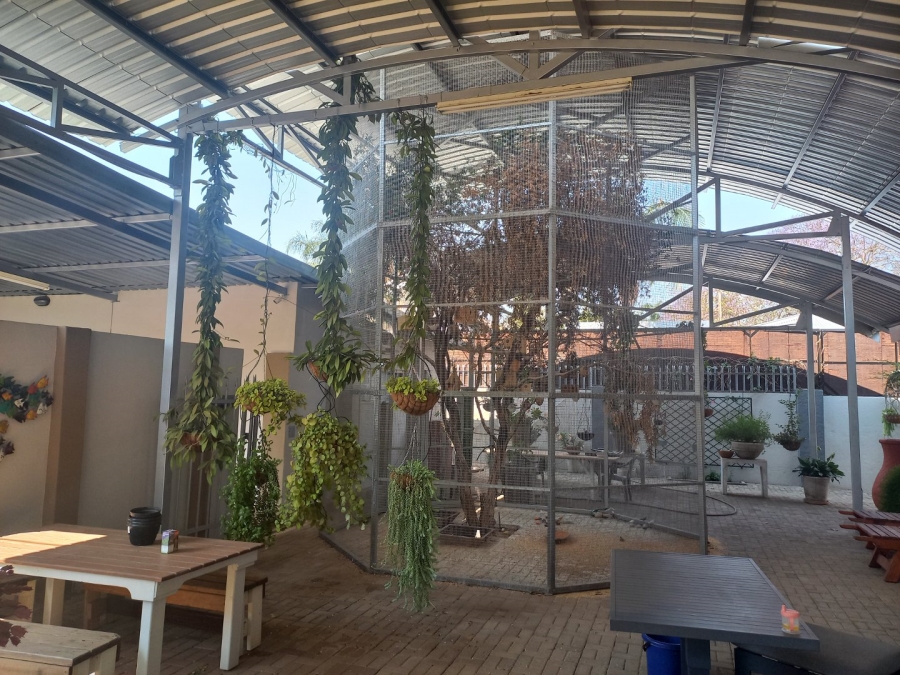 6 Bedroom Property for Sale in Polokwane Central Limpopo