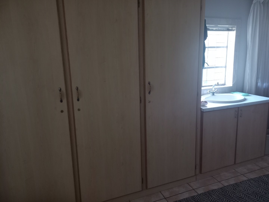 6 Bedroom Property for Sale in Polokwane Central Limpopo