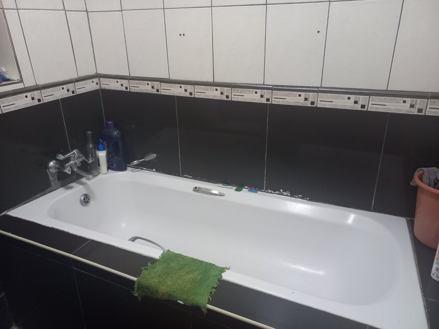 3 Bedroom Property for Sale in Bendor Limpopo