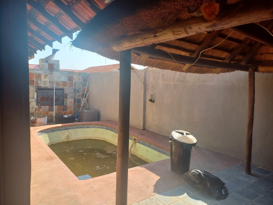 3 Bedroom Property for Sale in Bendor Limpopo