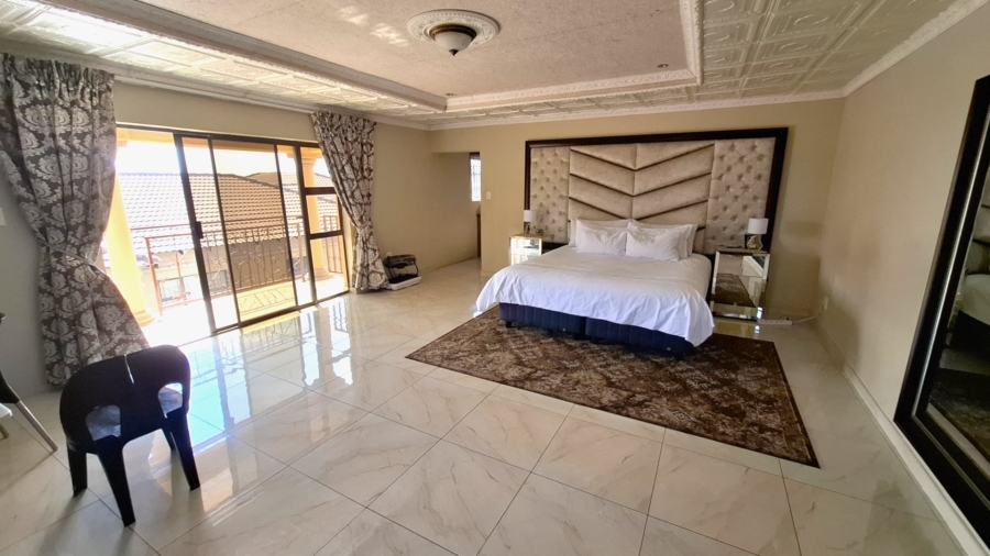 5 Bedroom Property for Sale in Serala View Limpopo