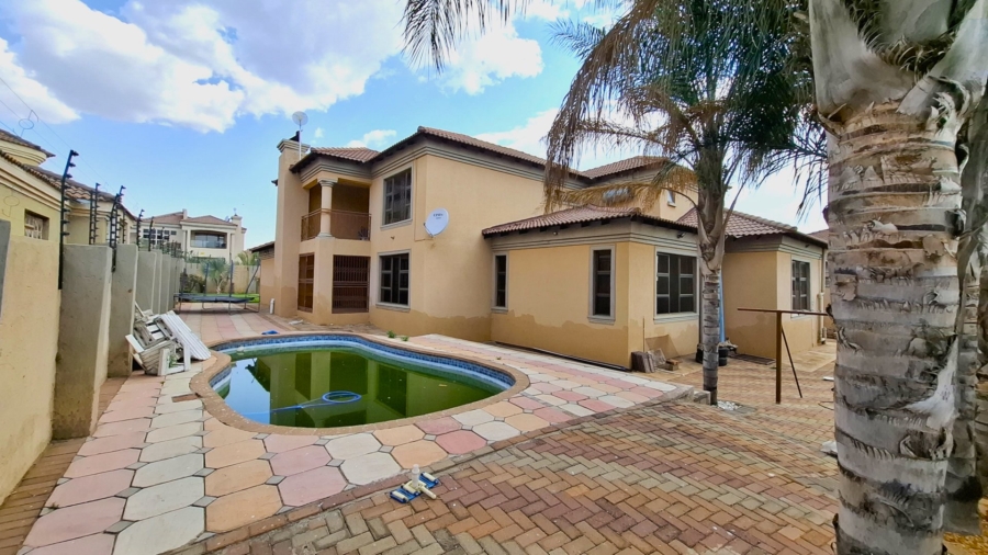 5 Bedroom Property for Sale in Serala View Limpopo