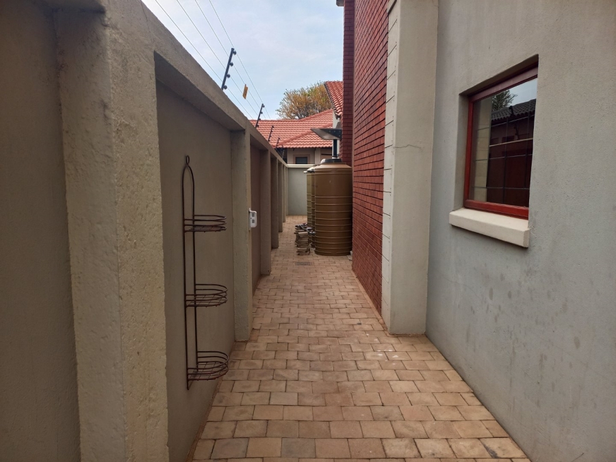 4 Bedroom Property for Sale in Bendor Limpopo