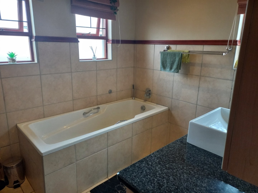 4 Bedroom Property for Sale in Bendor Limpopo
