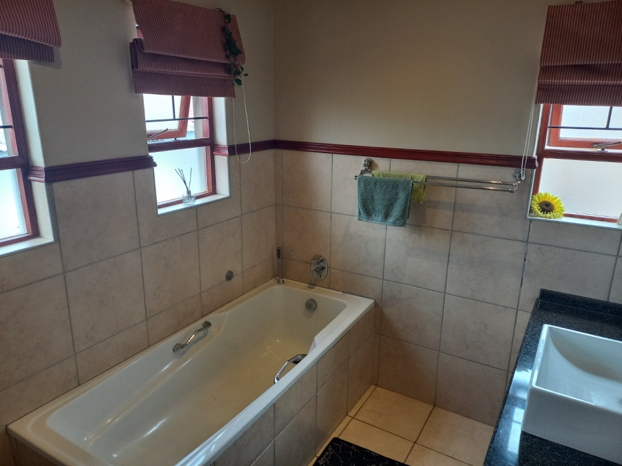 4 Bedroom Property for Sale in Bendor Limpopo