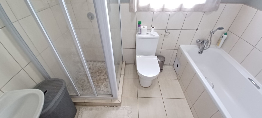 2 Bedroom Property for Sale in Bendor Limpopo