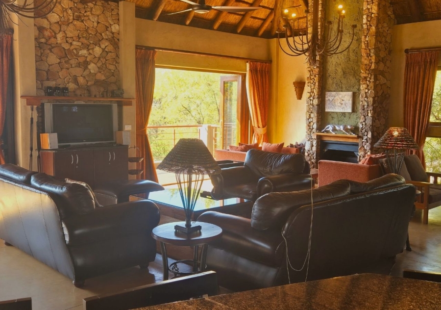 5 Bedroom Property for Sale in Zebula Golf Estate Limpopo