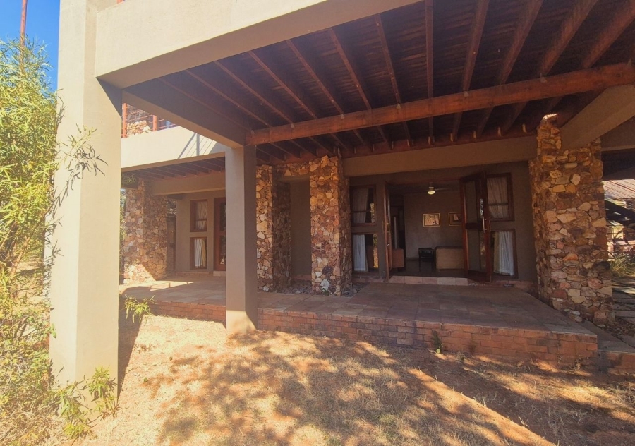 5 Bedroom Property for Sale in Zebula Golf Estate Limpopo