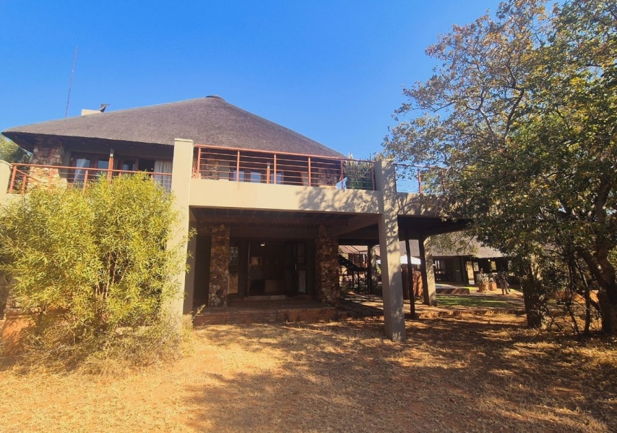 5 Bedroom Property for Sale in Zebula Golf Estate Limpopo