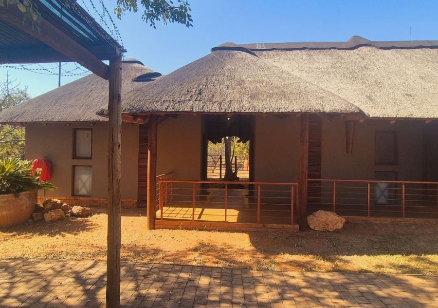5 Bedroom Property for Sale in Zebula Golf Estate Limpopo