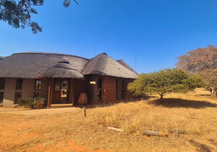 5 Bedroom Property for Sale in Zebula Golf Estate Limpopo