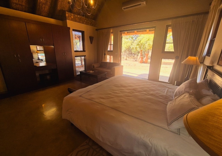 5 Bedroom Property for Sale in Zebula Golf Estate Limpopo