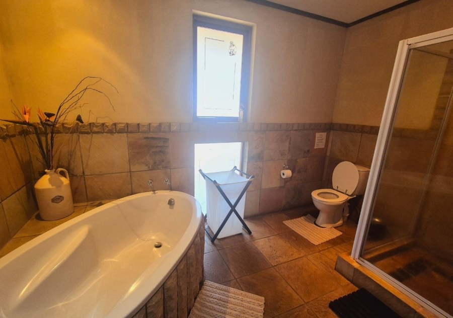 5 Bedroom Property for Sale in Zebula Golf Estate Limpopo