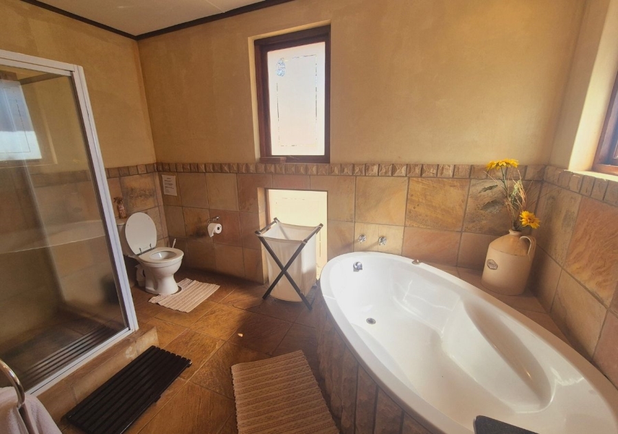 5 Bedroom Property for Sale in Zebula Golf Estate Limpopo