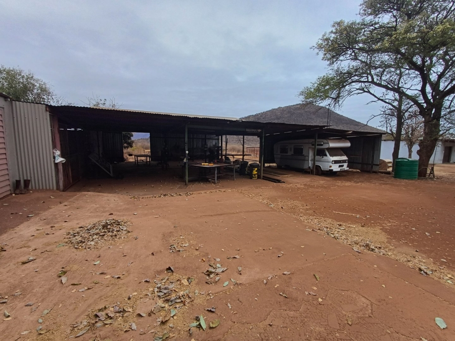 Commercial Property for Sale in Doorhoek AH Limpopo