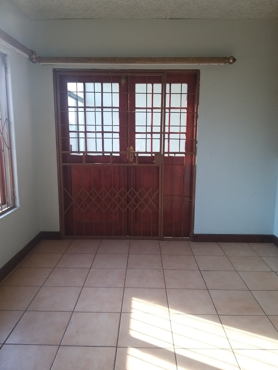 To Let 3 Bedroom Property for Rent in Annadale Limpopo