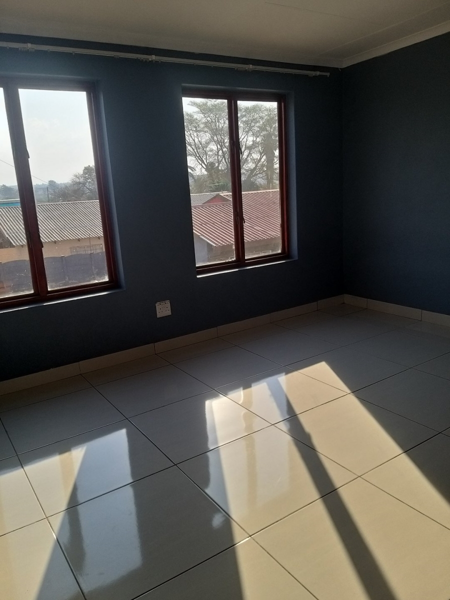 To Let 3 Bedroom Property for Rent in Annadale Limpopo