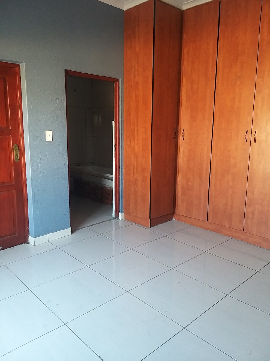 To Let 3 Bedroom Property for Rent in Annadale Limpopo