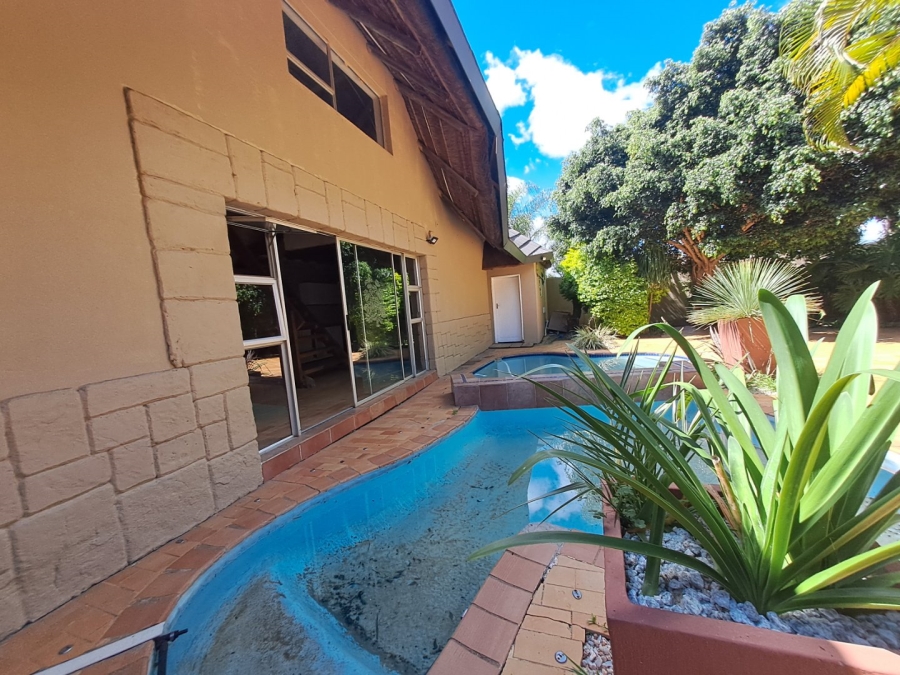 3 Bedroom Property for Sale in Bendor Limpopo