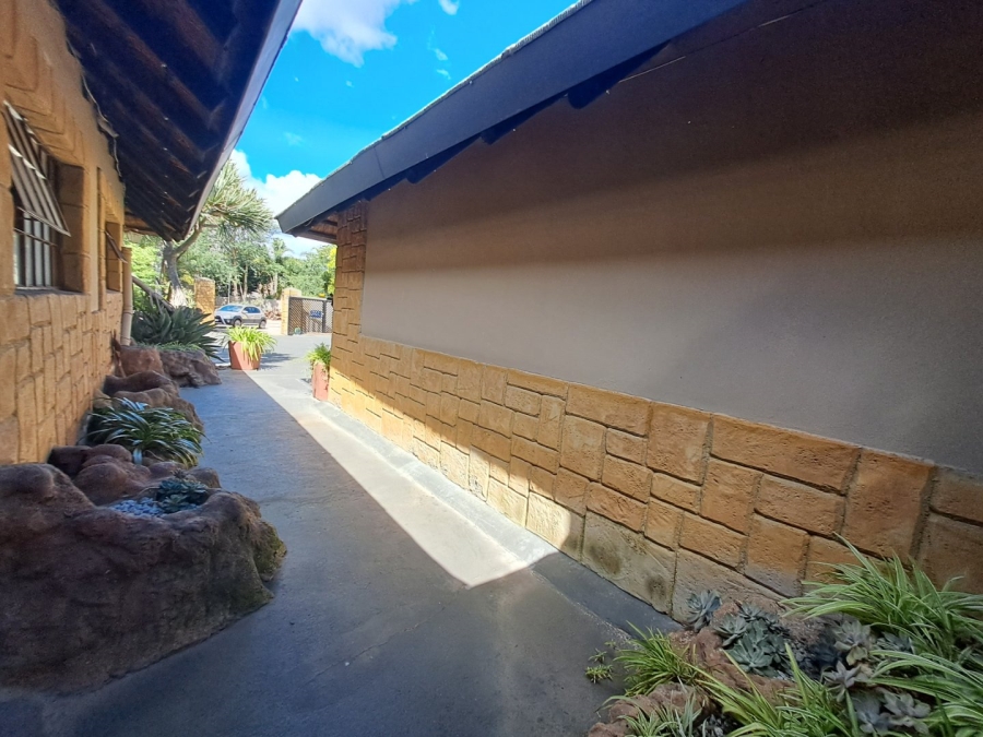 3 Bedroom Property for Sale in Bendor Limpopo