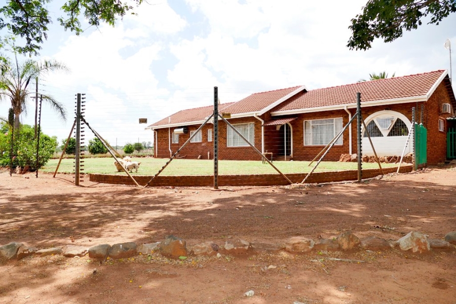 Commercial Property for Sale in Baskoppies A H Limpopo