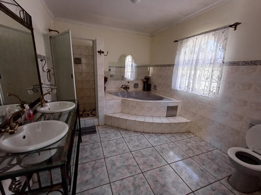 7 Bedroom Property for Sale in Thabazimbi Limpopo