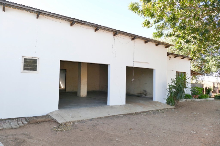 Commercial Property for Sale in Leeukuil AH Limpopo