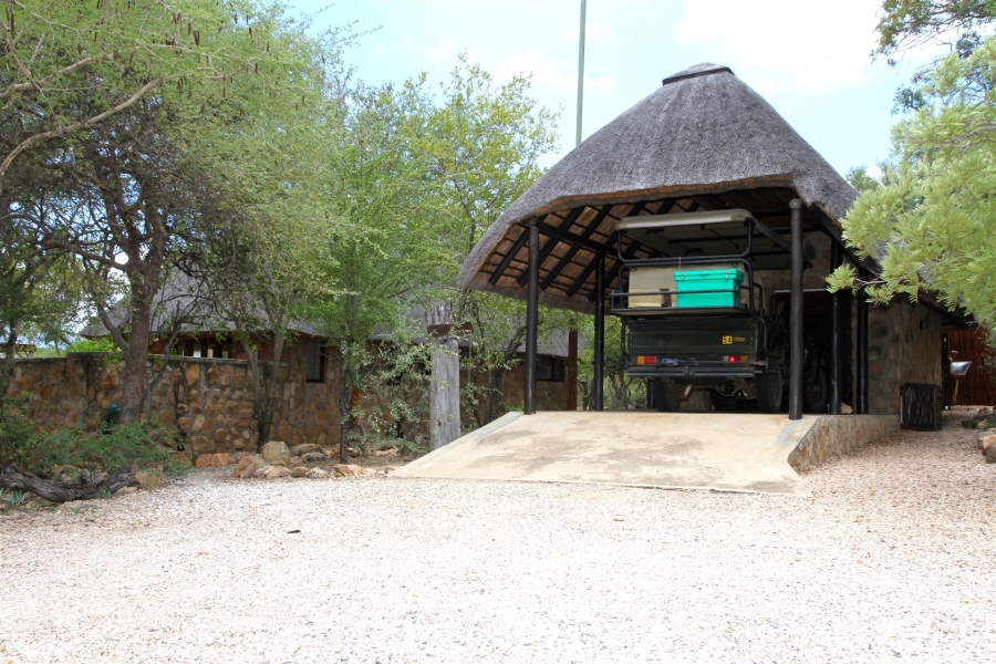 5 Bedroom Property for Sale in Lissataba Private Nature Reserve Limpopo