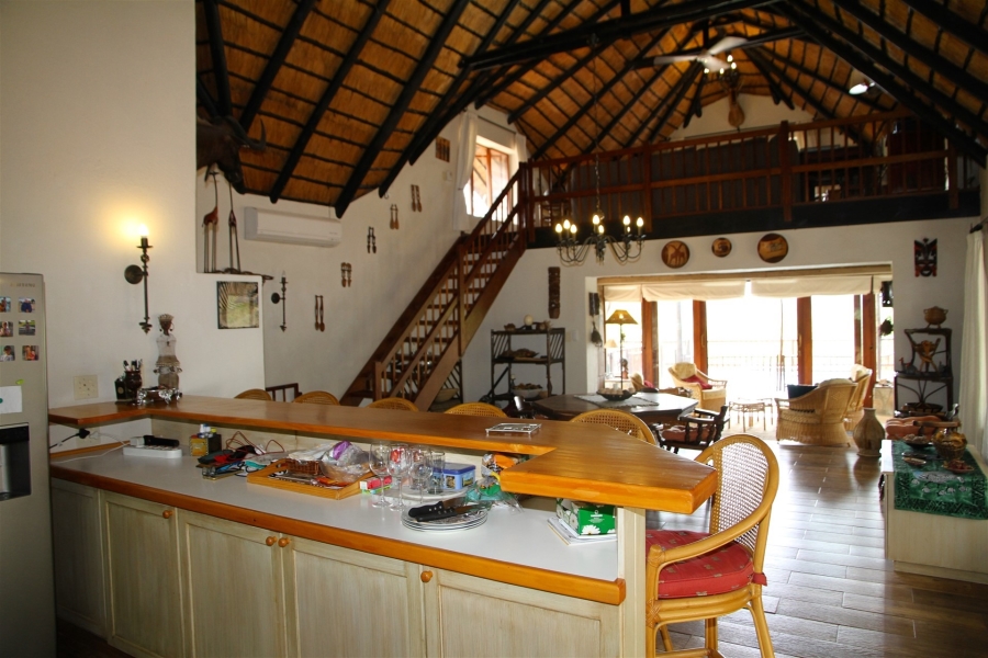 5 Bedroom Property for Sale in Lissataba Private Nature Reserve Limpopo