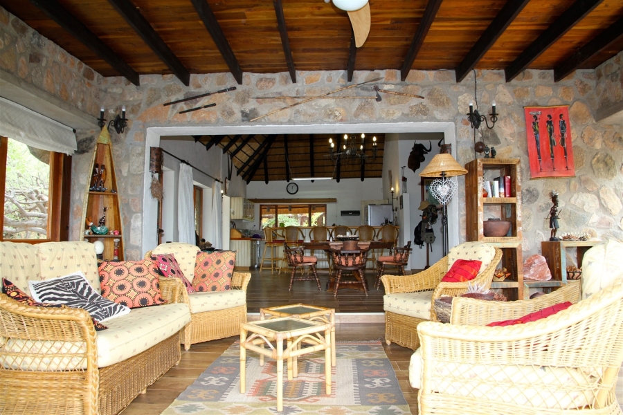 5 Bedroom Property for Sale in Lissataba Private Nature Reserve Limpopo