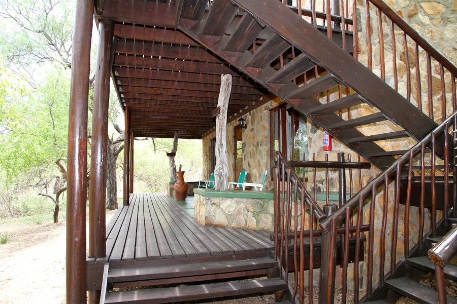 5 Bedroom Property for Sale in Lissataba Private Nature Reserve Limpopo