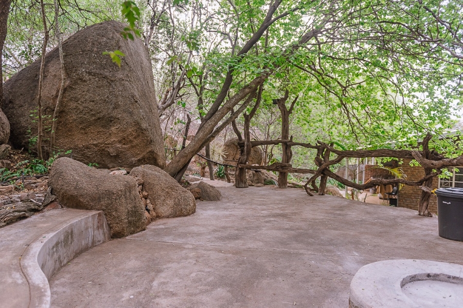 7 Bedroom Property for Sale in Selati Game Reserve Limpopo