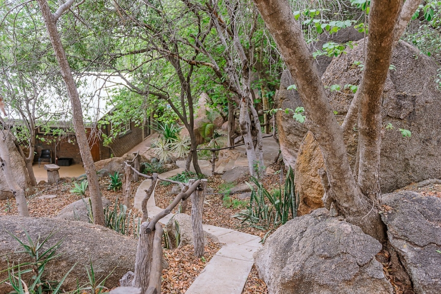 7 Bedroom Property for Sale in Selati Game Reserve Limpopo