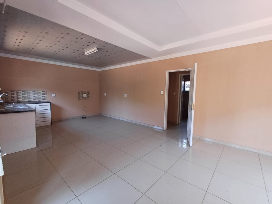 10 Bedroom Property for Sale in Louis Trichardt Limpopo