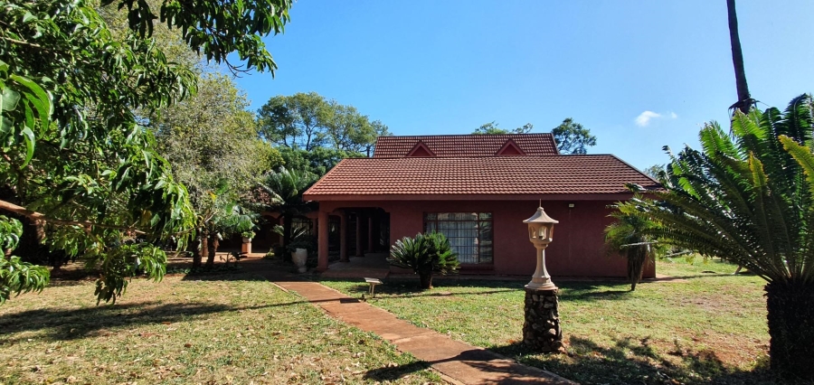 8 Bedroom Property for Sale in Roedtan Limpopo