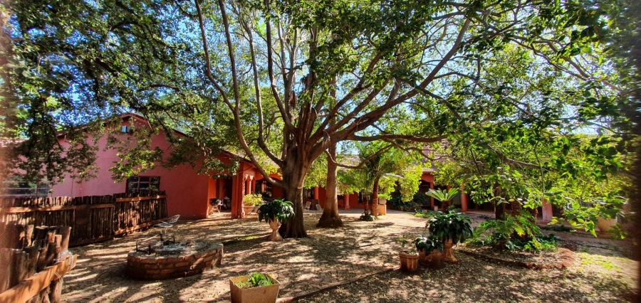 8 Bedroom Property for Sale in Roedtan Limpopo