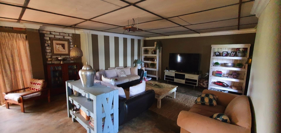 7 Bedroom Property for Sale in Mookgopong Limpopo