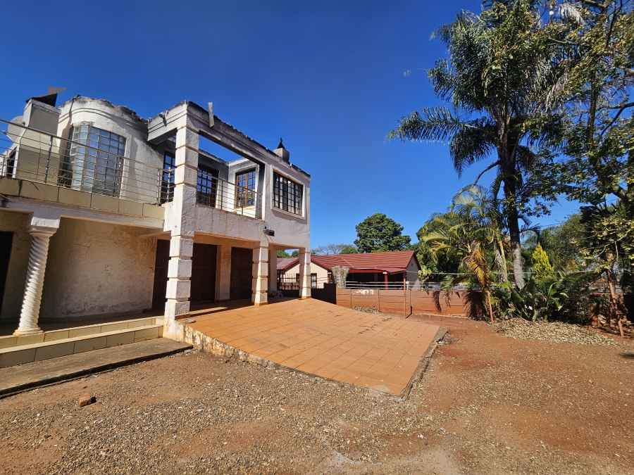 7 Bedroom Property for Sale in Louis Trichardt Limpopo