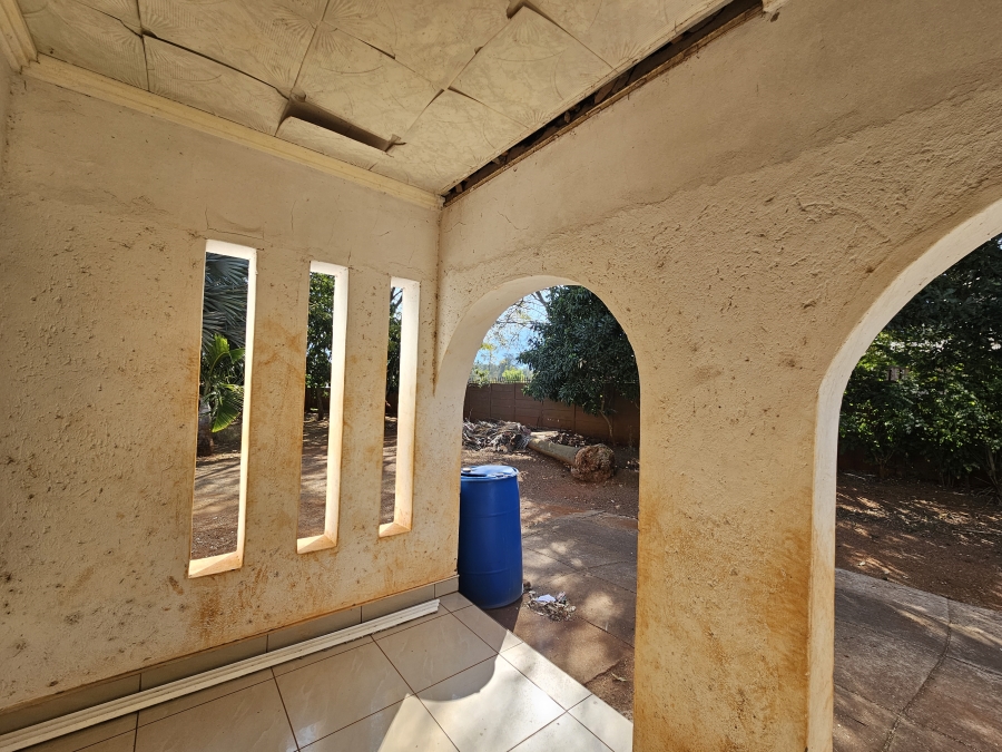 7 Bedroom Property for Sale in Louis Trichardt Limpopo