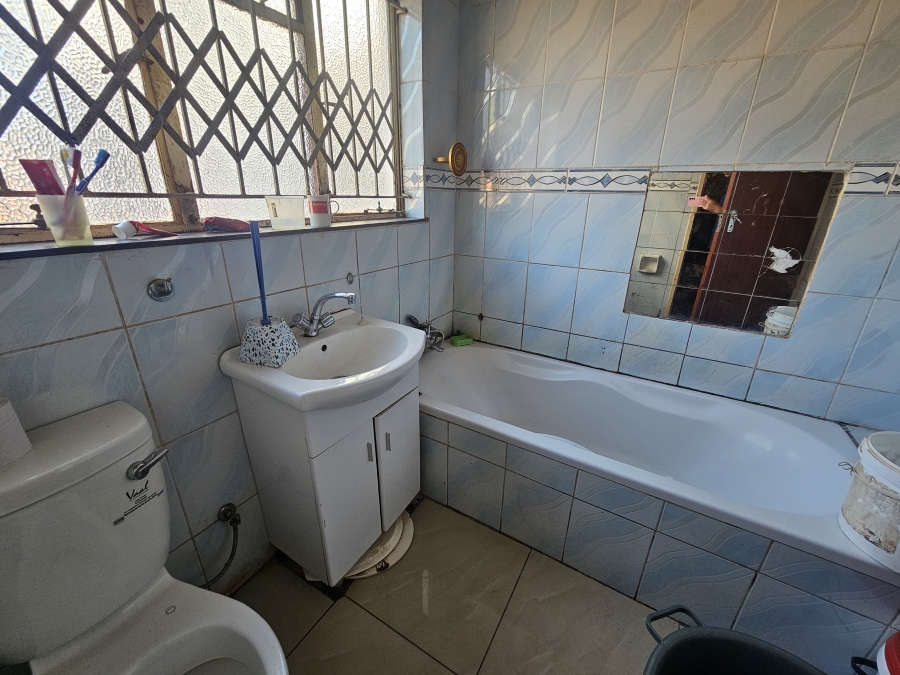 7 Bedroom Property for Sale in Louis Trichardt Limpopo