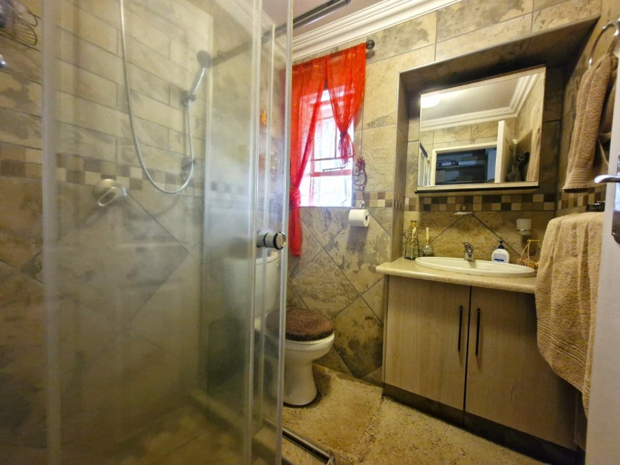 2 Bedroom Property for Sale in Mookgopong Limpopo