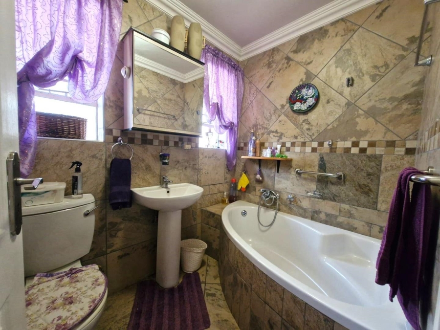 2 Bedroom Property for Sale in Mookgopong Limpopo