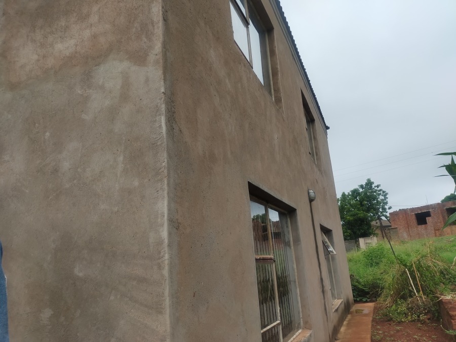 6 Bedroom Property for Sale in Thohoyandou Limpopo