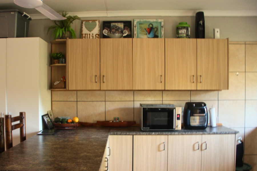 3 Bedroom Property for Sale in Fauna Park Limpopo