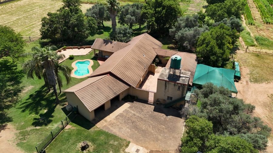 8 Bedroom Property for Sale in Bela Bela Limpopo