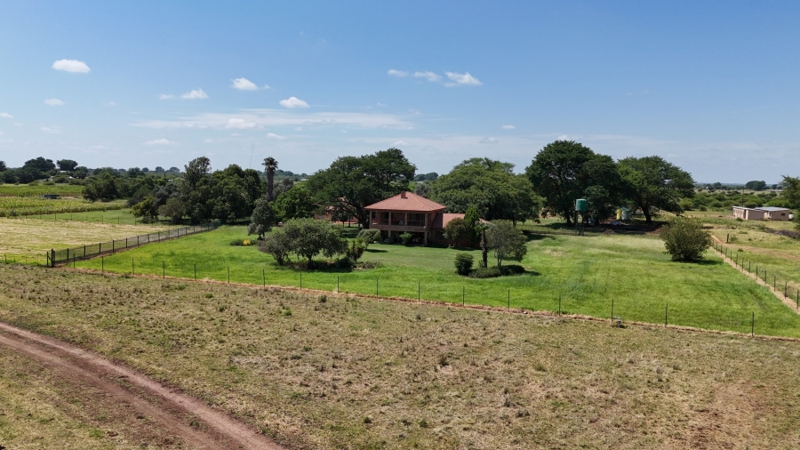 8 Bedroom Property for Sale in Bela Bela Limpopo