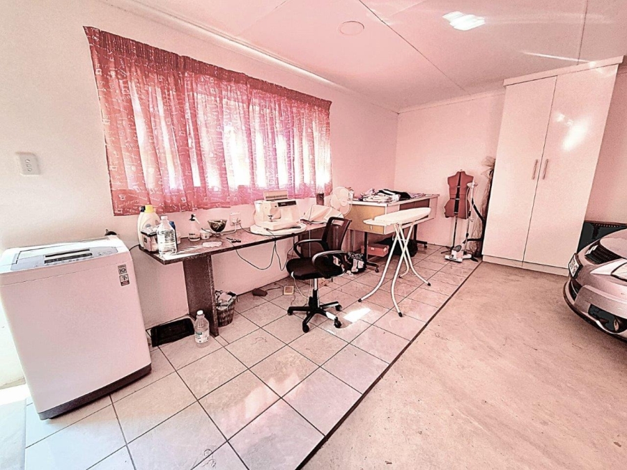 2 Bedroom Property for Sale in Modimolle Limpopo