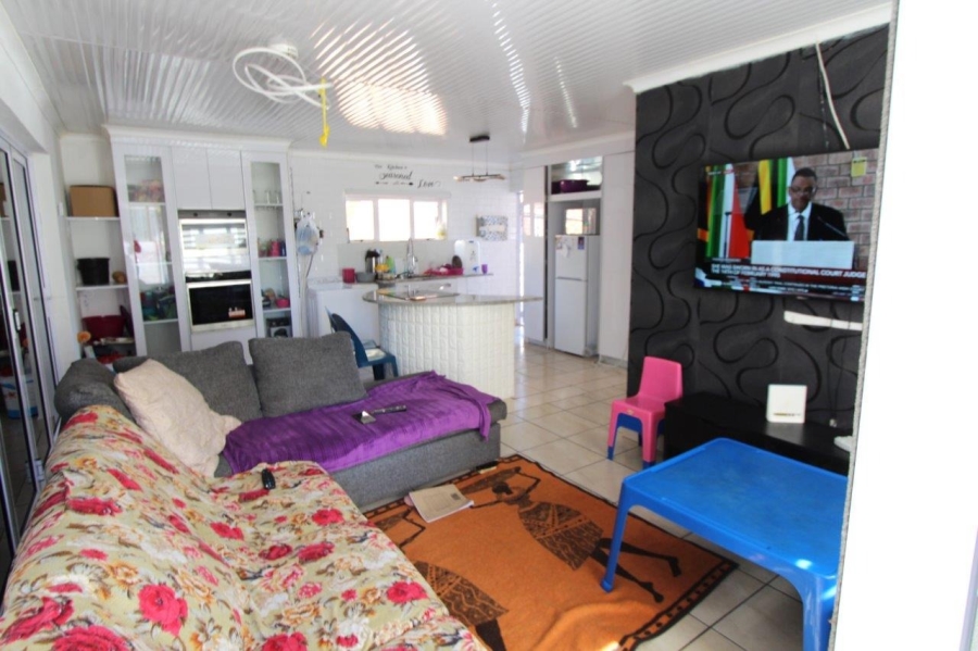 3 Bedroom Property for Sale in Phagameng Limpopo