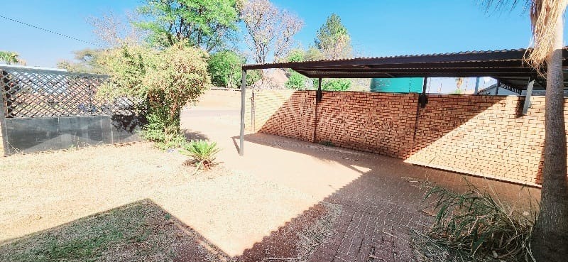 6 Bedroom Property for Sale in Northam Limpopo