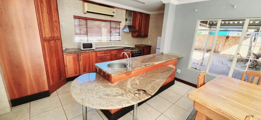 6 Bedroom Property for Sale in Northam Limpopo